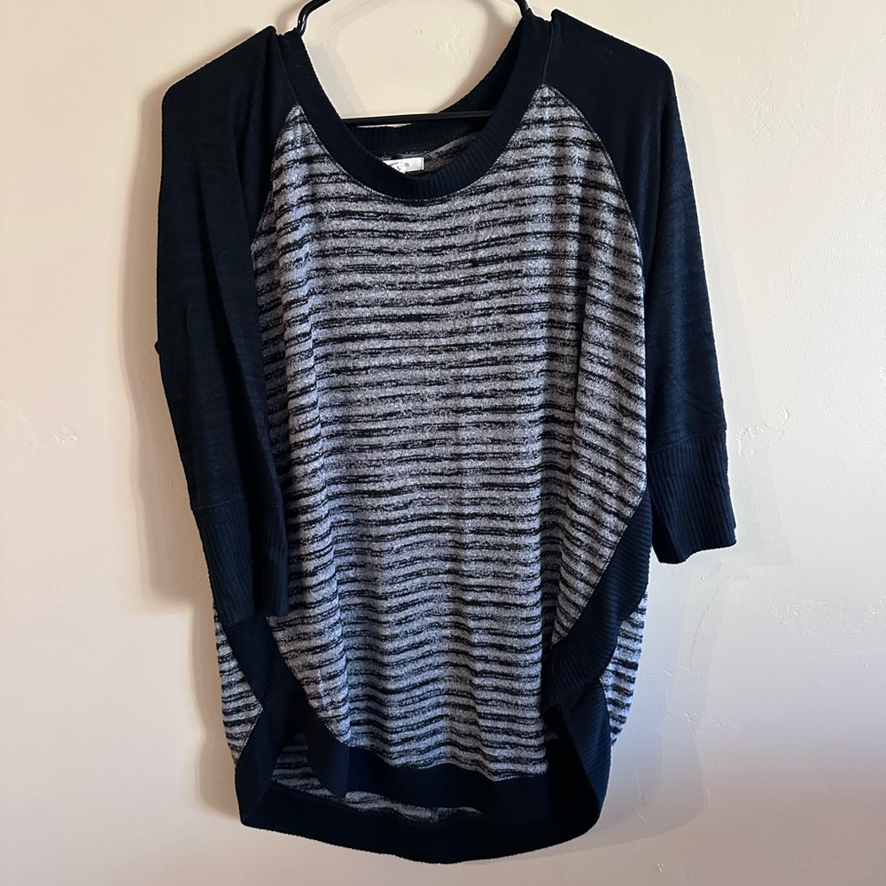 Maurices Black and Gray Striped 3/4 Sleeve Top